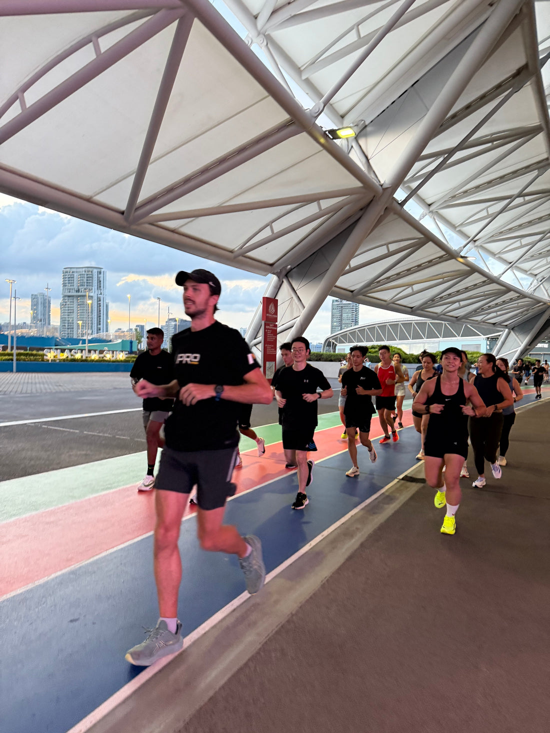 Run with PRO – Personalised Run Coaching, Nutrition & Accountability – PRO®